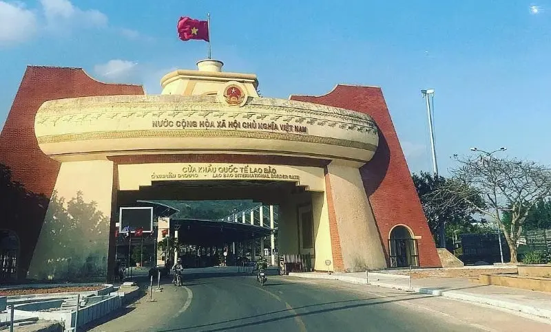 cửa khẩu Việt Lào